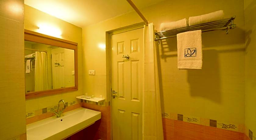 Plaza Inn Business Hotel