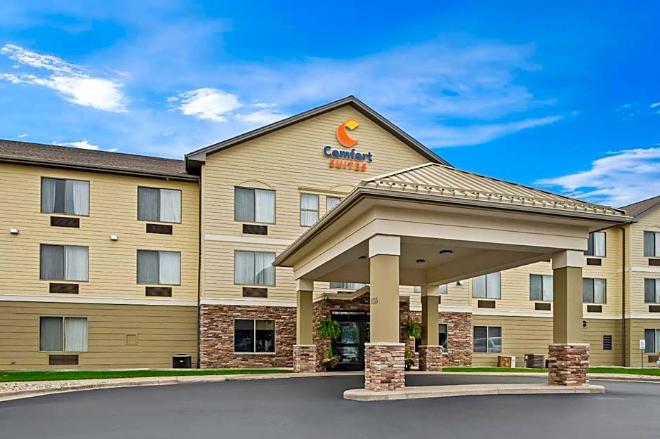 Photo 1 of 50 of Comfort Suites Grandville - Grand Rapids SW