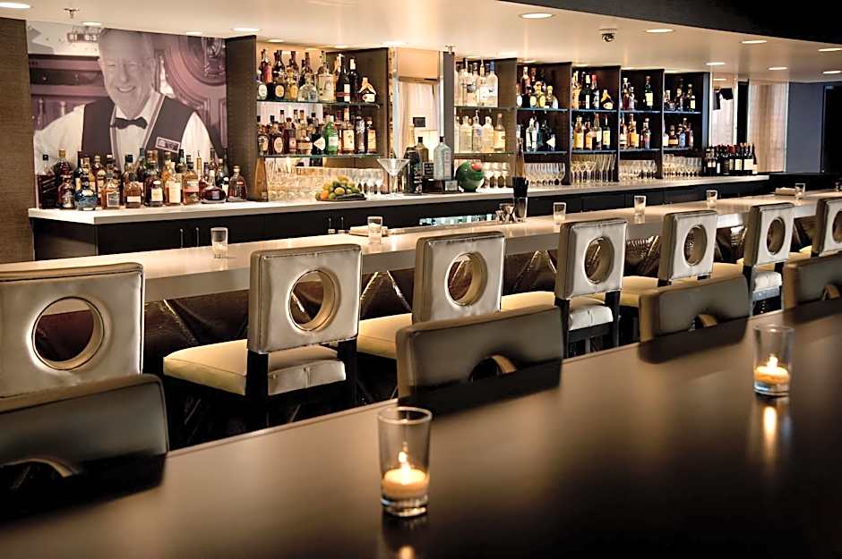 Plaza Hotel & Casino