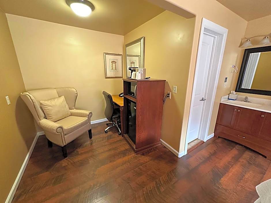 Abram Inn & Suites