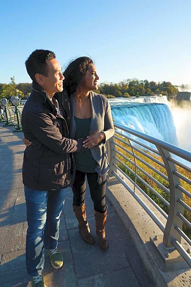 Holiday Inn Niagara Falls State Park Entry By IHG