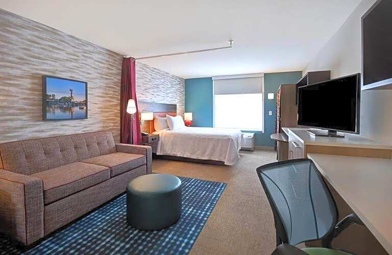 Home2 Suites by Hilton Wichita Downtown Delano