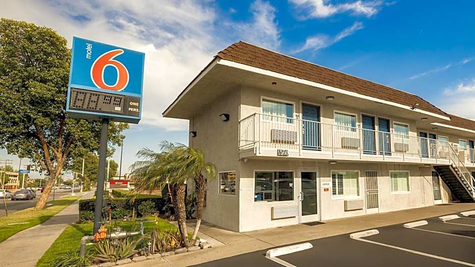 Motel 6 Ontario Airport