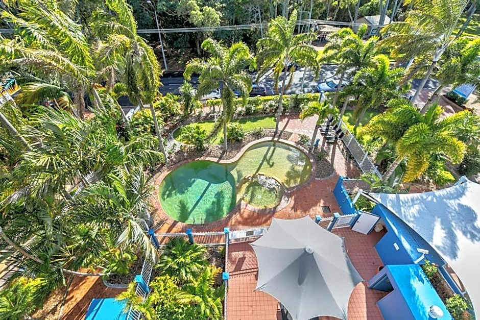 White Crest Apartments