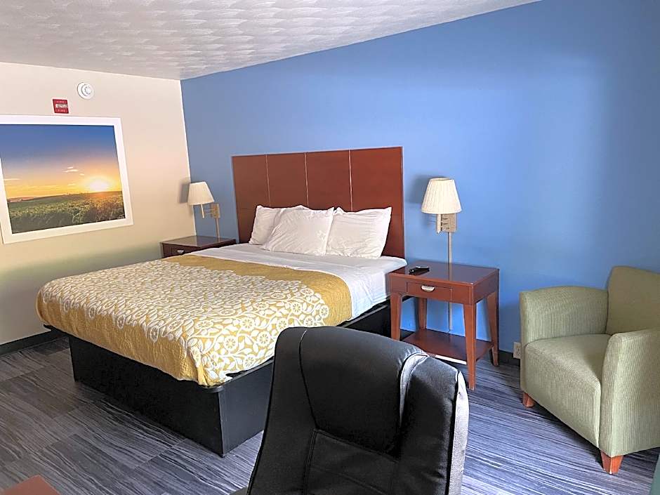 Royal Inn & Suites