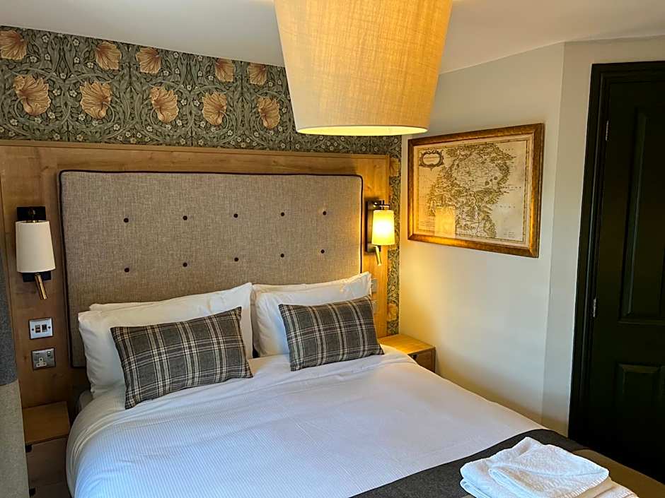 Queens Head Inn, Tirril