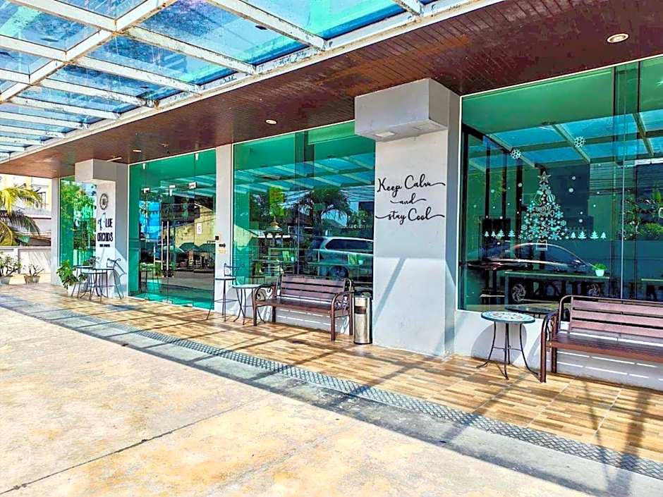 Blue Orchids Hotel