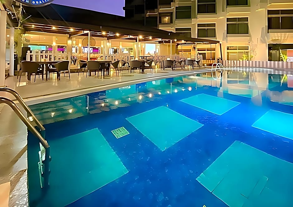 Horison Ultima Makassar