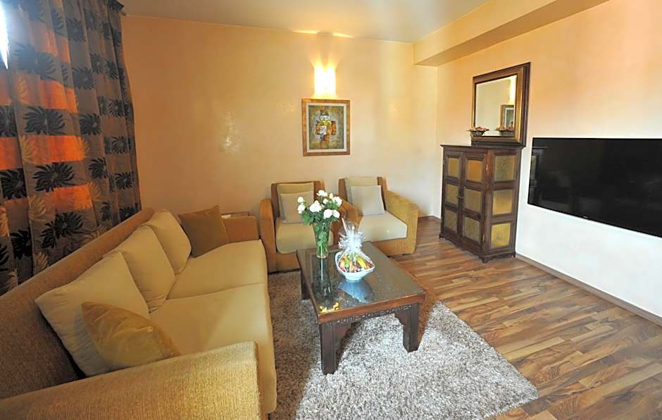 Casablanca Suites & Spa