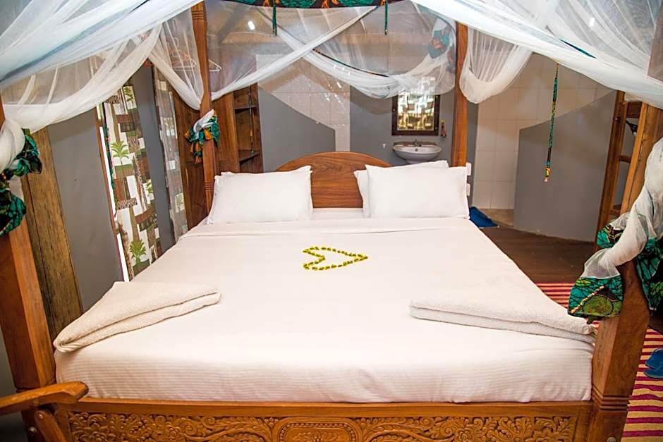 Mabata Makali Luxury Tented Camp
