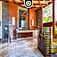 1 BR Condo - Amazing Sunsets Froom the Roof - Pool