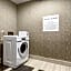 Holiday Inn Airport West Earth City By IHG