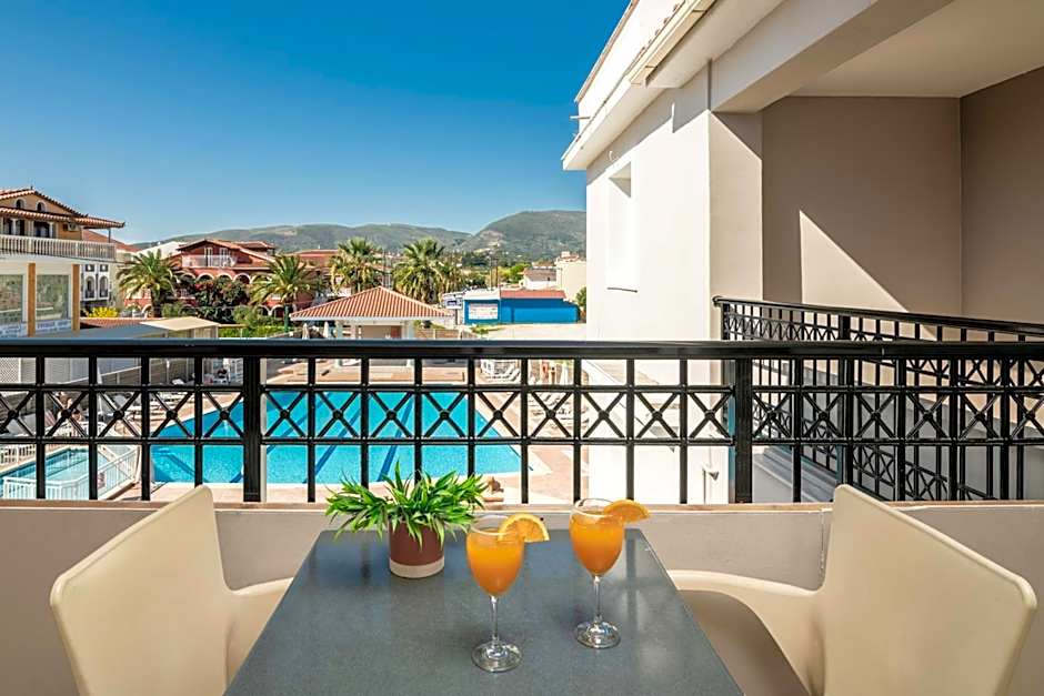 Karras Hotel