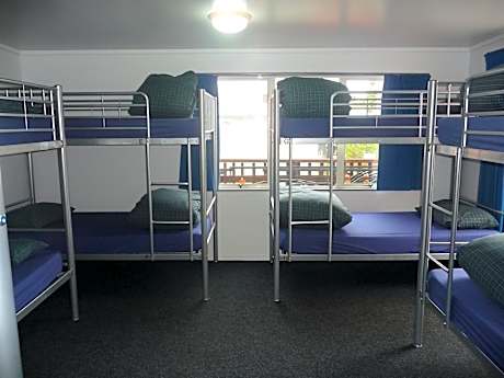Bed in 10-Bed Mixed Dormitory Room