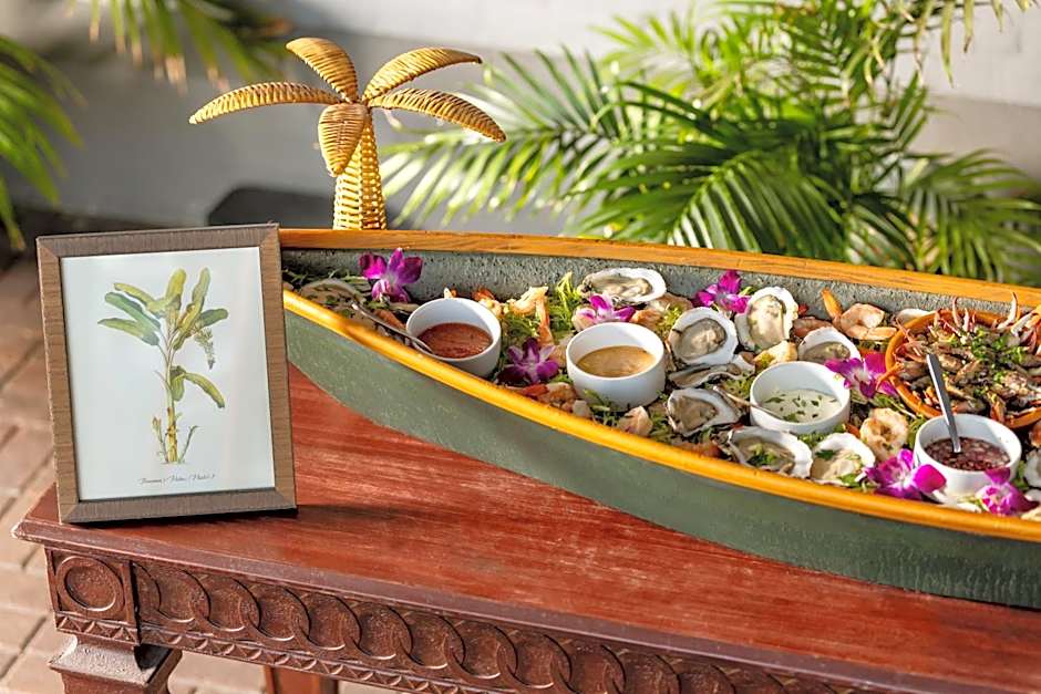 THE RIVERFRONT HOTEL NEW ORLEANS