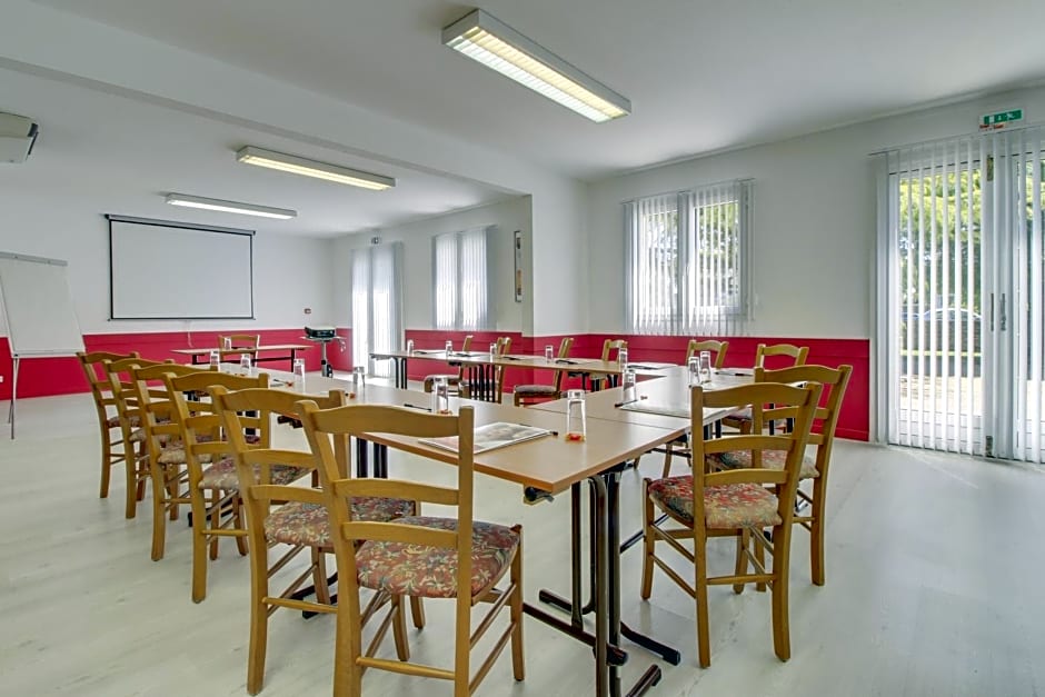 Authentic by balladins Dijon / Marsannay-la-Côte