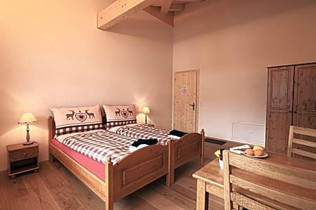 Double or Twin Room with Shared Bathroom