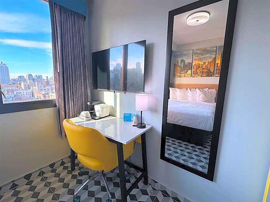 Days Inn by Wyndham New York Chinatown