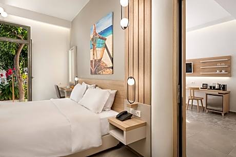 Apartment with Garden View