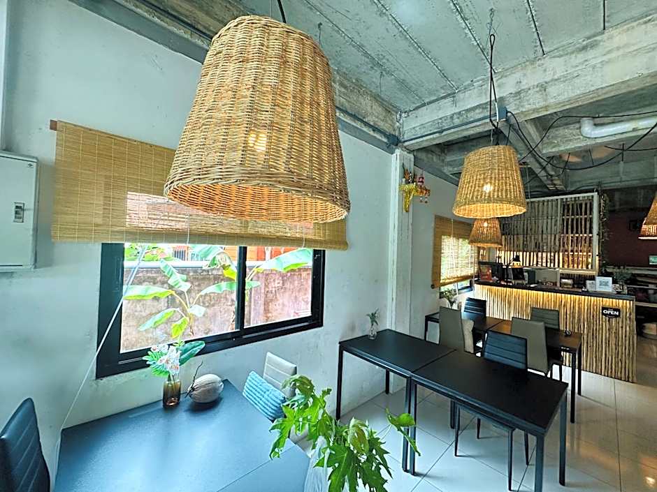 Coco Mountain View Guest House Hotel