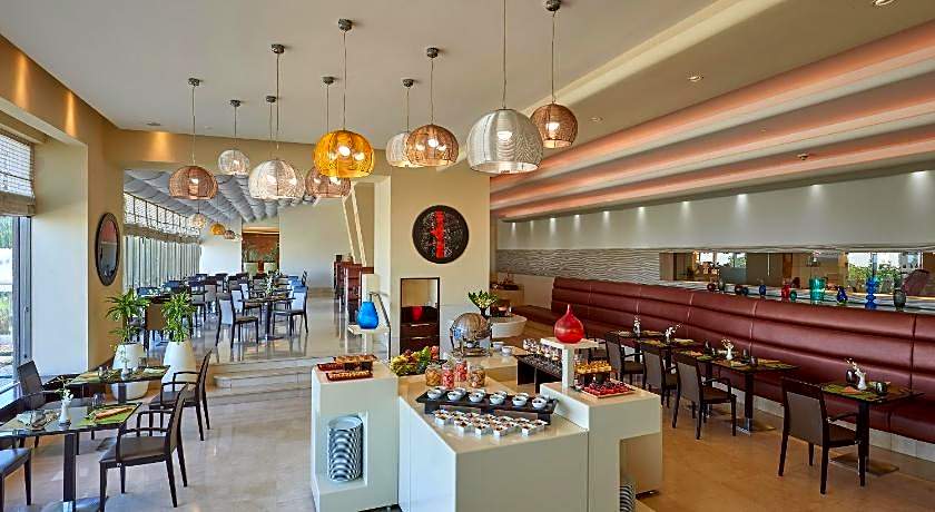 Safir Hotel And Residences Kuwait - Fintas