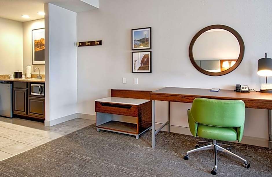 Hampton Inn By Hilton & Suites Hemet