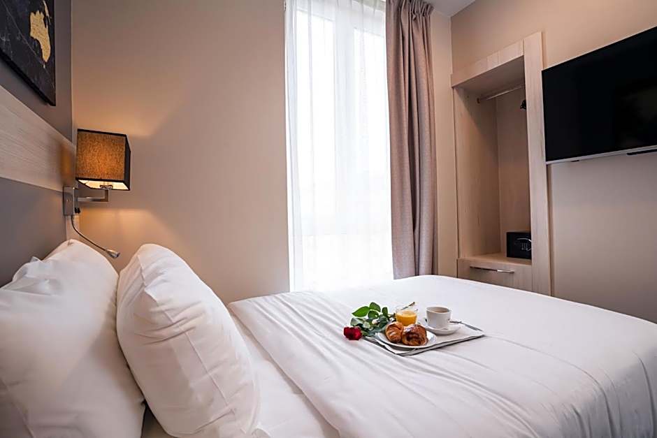 Univers Hotel