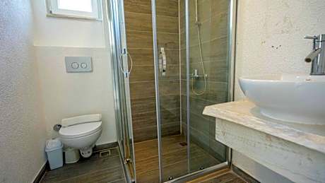 6-Bed Female Dormitory Room