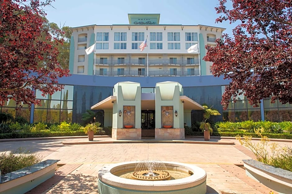 Crowne Plaza Cabana Hotel by IHG