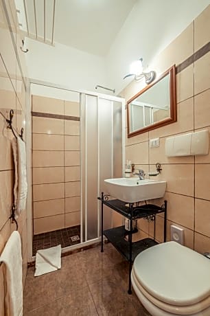 Small Double or Twin Room