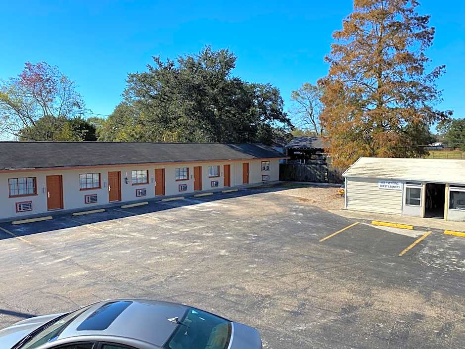 Relax Inn-Plaquemine