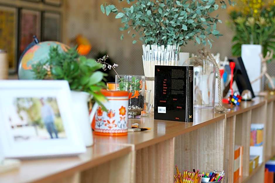 The Larwill Studio Melbourne - Art Series