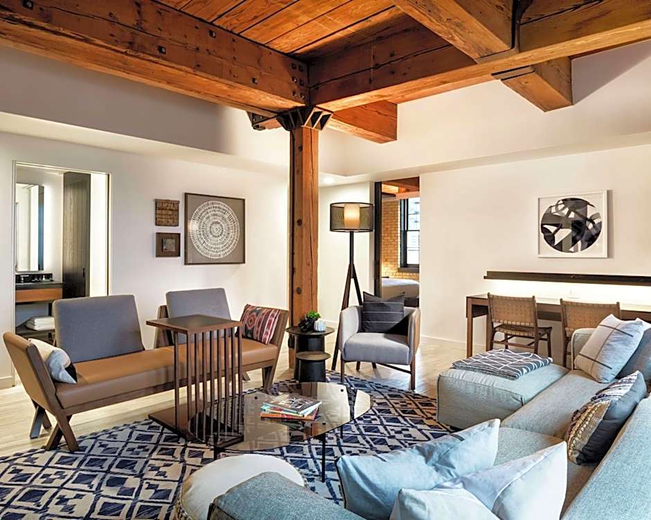 Canopy by Hilton Minneapolis Mill District