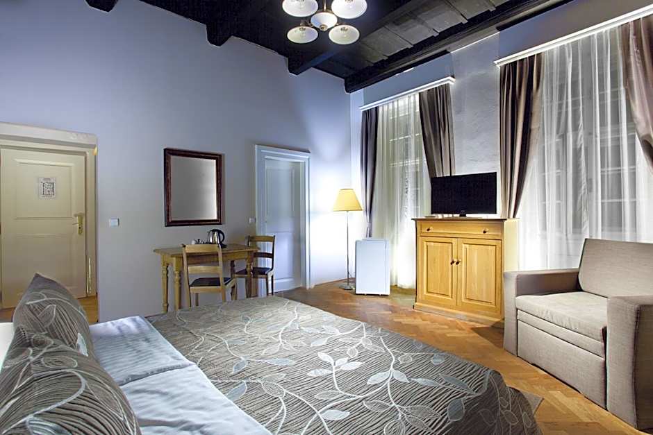 Hotel Pod Vezi