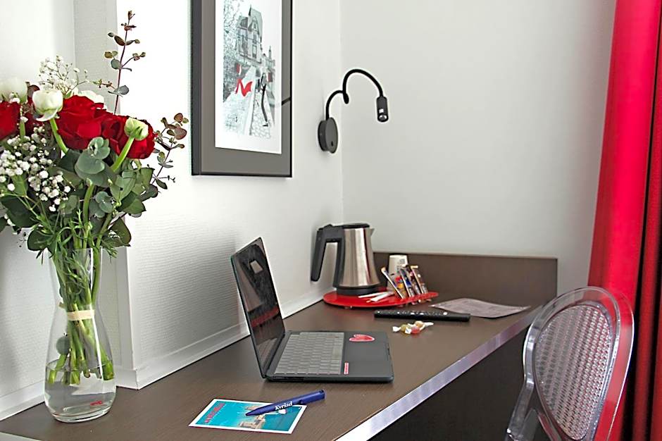 Kyriad La Rochelle City Center