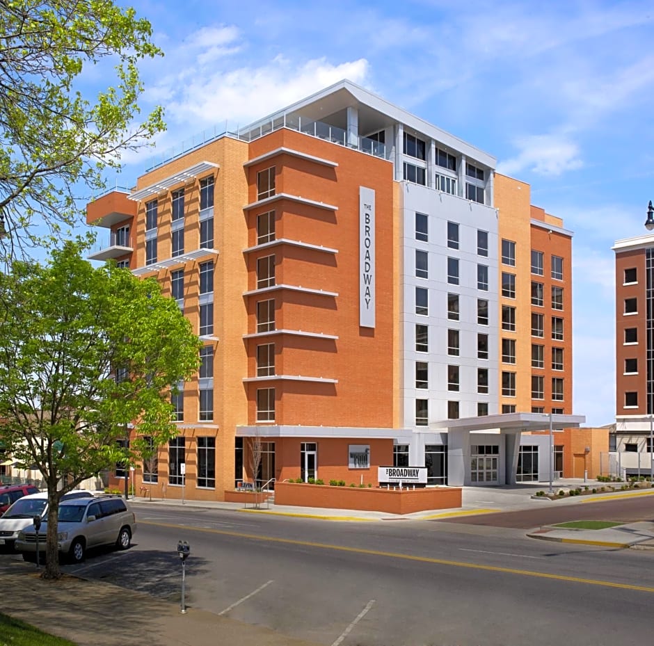 The Broadway Columbia - a DoubleTree by Hilton Hotel