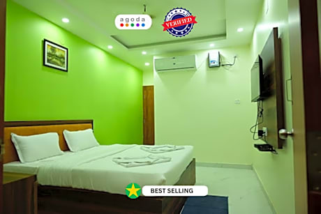 Goroomgo New Parbati Palace Swargadwar Puri