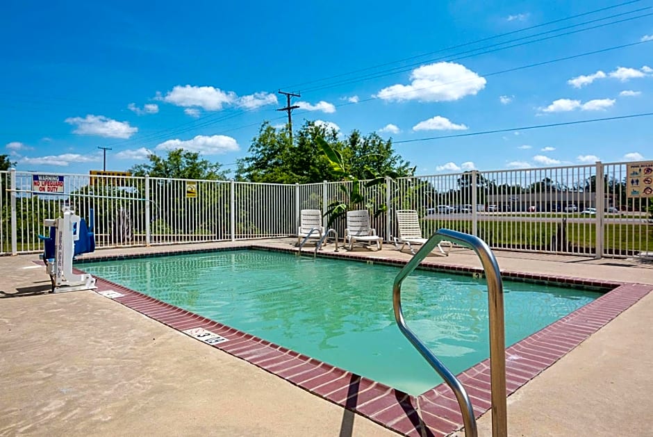 Rodeway Inn & Suites Winnfield