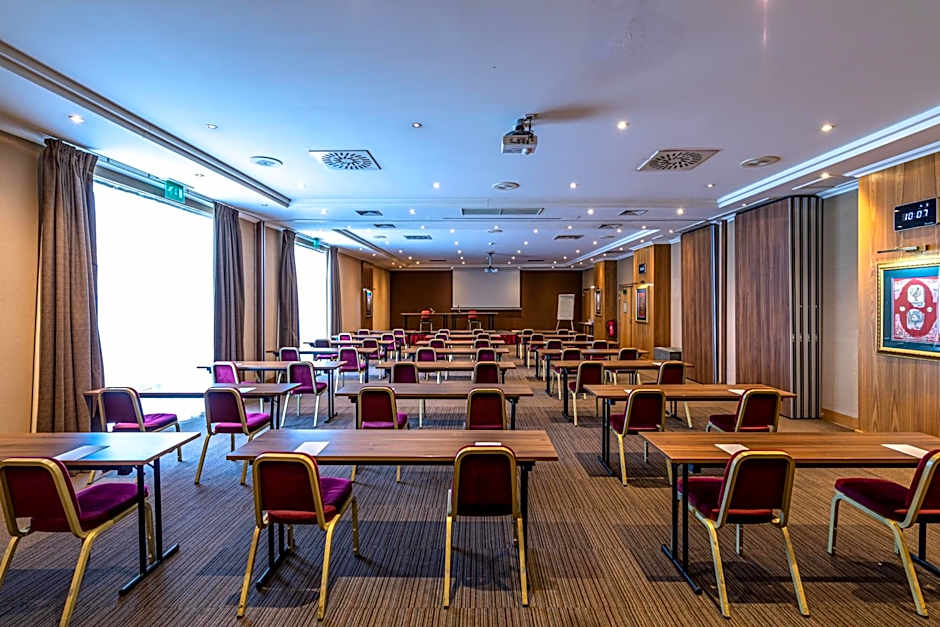 Holiday Inn Gent Expo By IHG