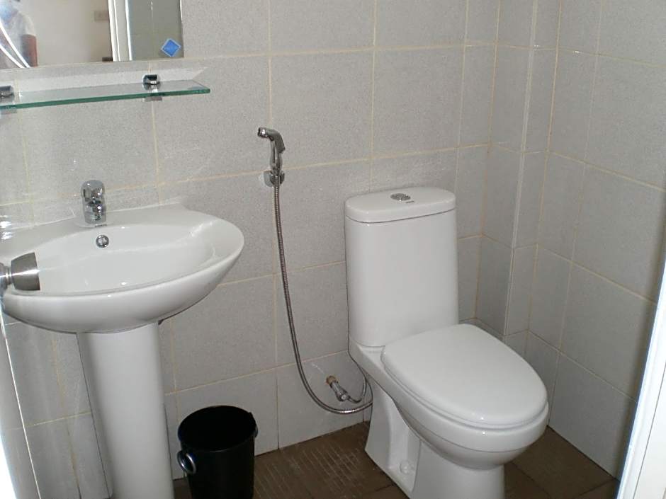 The Palines Apartment Hotel