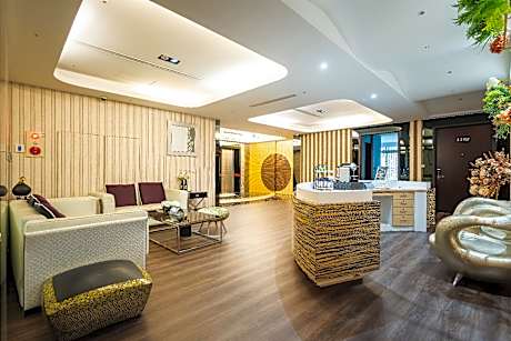 Business Plus Double Room