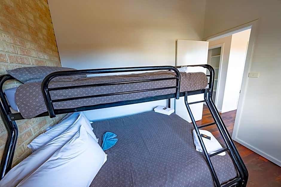 Esperance Foreshore Apartments