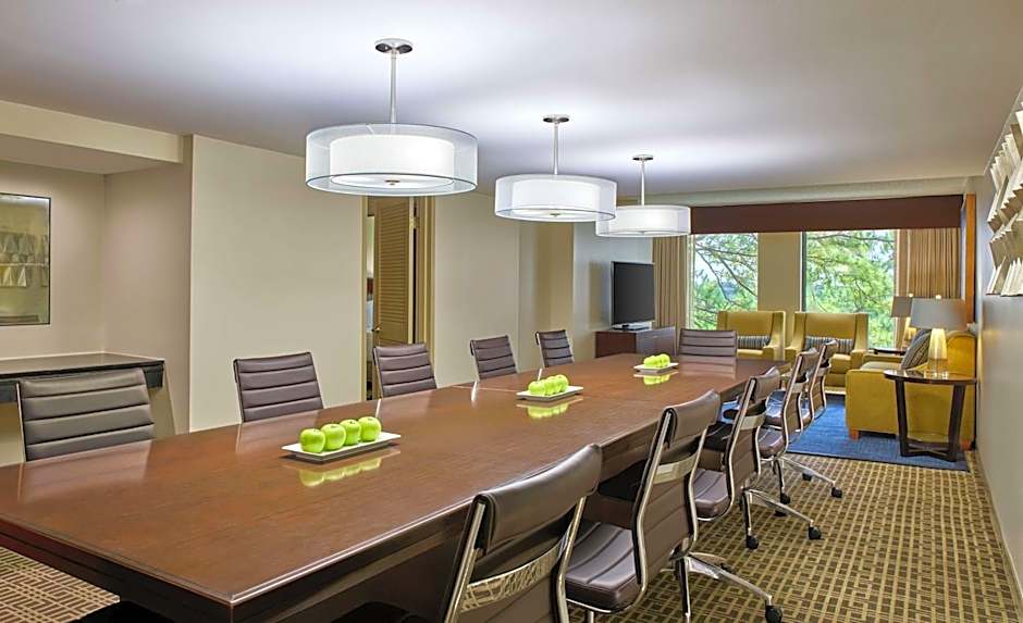 DoubleTree By Hilton Hotel Houston Intercontinental Airport