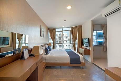 Premiere Deluxe Room