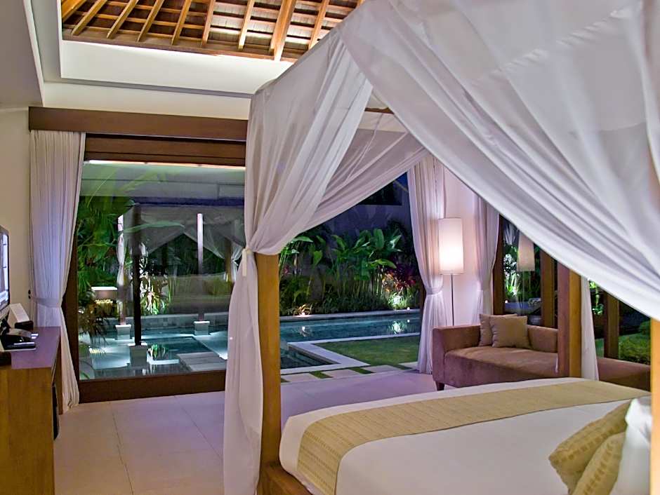 Chandra Bali Villas