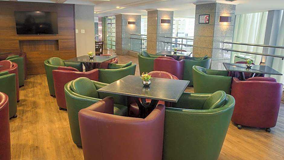 SJ Royal - San Juan Curitiba