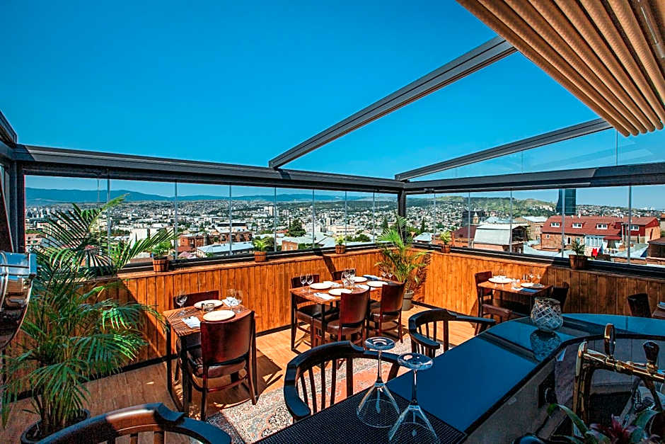 Urban Boutique Hotel