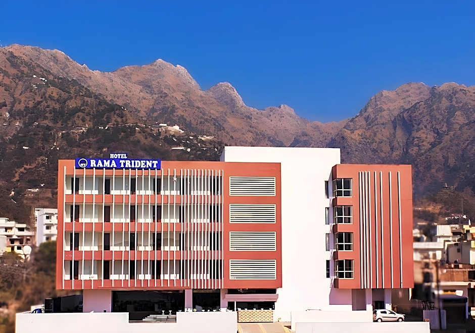 Zone Connect by the Park Katra