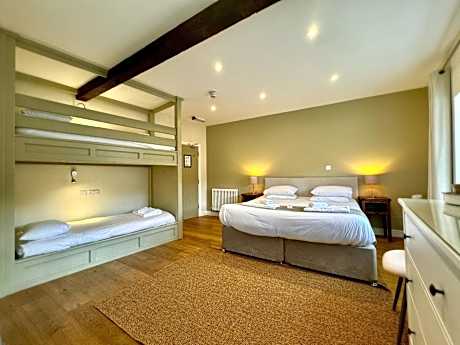 Family Room with Shower