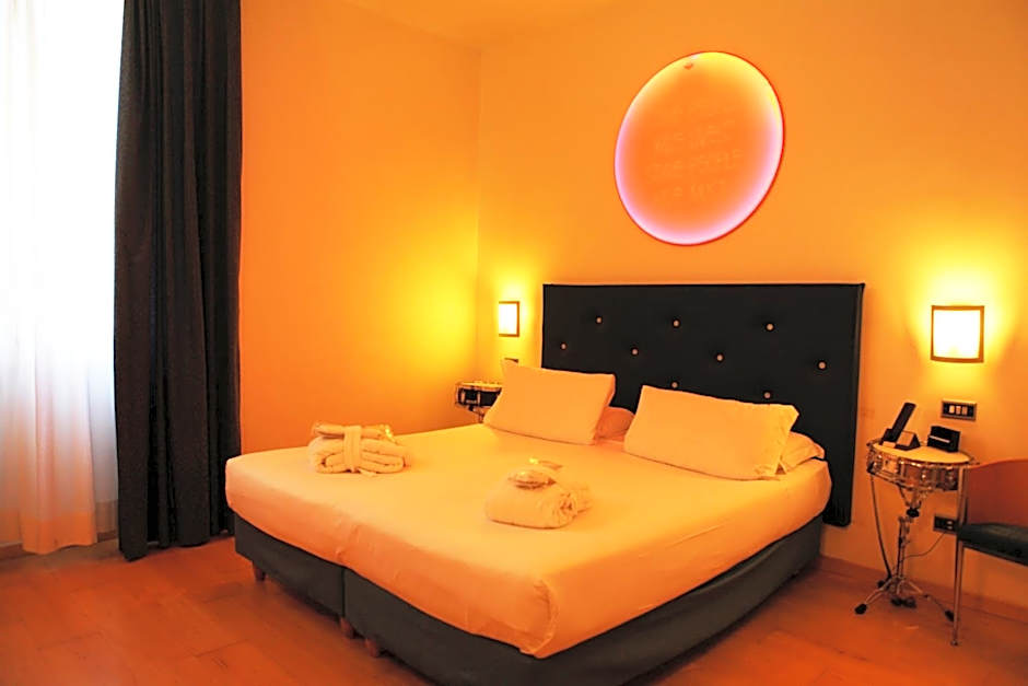 Hotel Franklin Feel The Sound